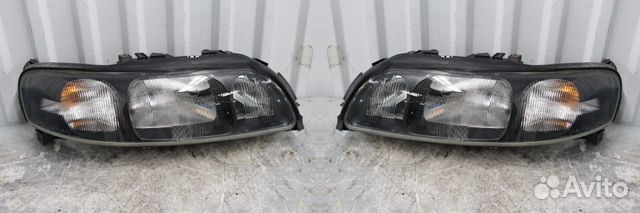 Фара левая / правая Volvo S60 рестайл Фара левая / правая Volvo S60 рестайл