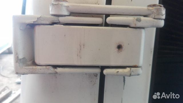 Петля задней двери (правая) верхняя ford transit