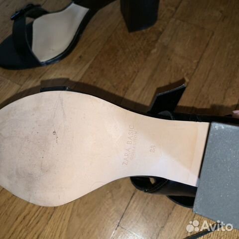 Босоножки Zara