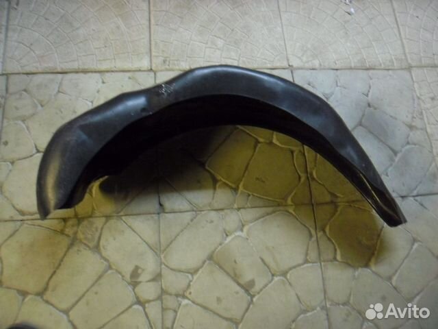 Fiat Grande Punto 2005-2009 год Подкрылок задний л
