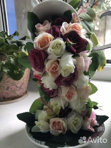 Парящая чашка