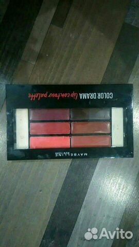 Блеск для губ Помада Maybellin