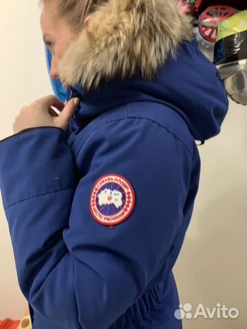 Парка пуховик Canada Goose Парка пуховик Canada Goose
