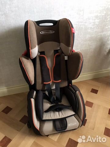 Автокресло STM Starlight SP от 9 мес до 12 лет Автокресло STM Starlight SP от 9 мес до 12 лет