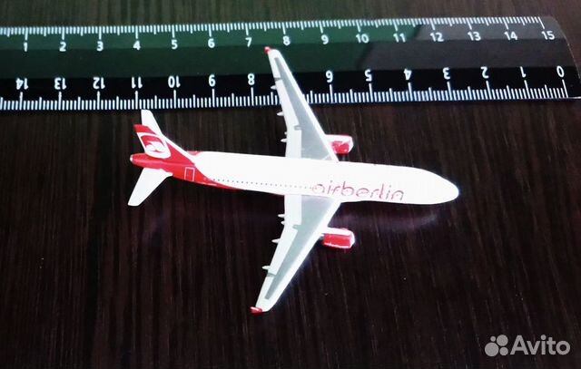 Модель самолёта А-320 авиакомпании AIR berlin Модель самолёта А-320 авиакомпании AIR berlin