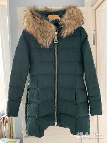 Зимнее пальто-пуховик женский