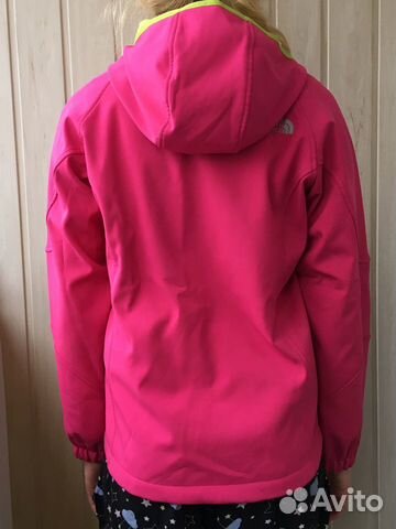 Ветровка женская, утепленная The North Face Ветровка женская, утепленная The North Face