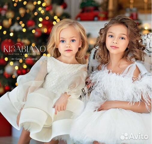 Шикарное дизайнерское платье 6-8 лет Шикарное дизайнерское платье 6-8 лет