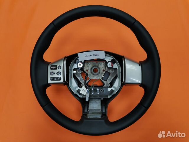 Кожаный руль Ниссан Тиида (Nissan Tiida) Кожаный руль Ниссан Тиида (Nissan Tiida)