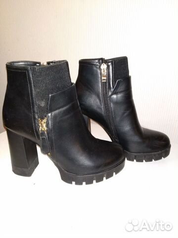 Полуботинки женские черные на застежке Полуботинки женские черные на застежке