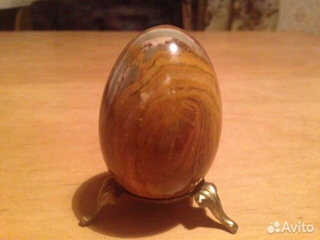 Яйцо, бусы, браслет из природного камня