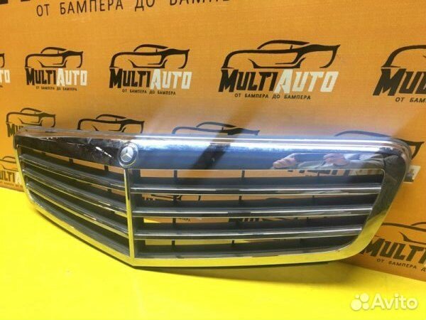 Решетка радиатора Mercedes C-Classe W204 2011-2014 Решетка радиатора Mercedes C-Classe W204 2011-2014