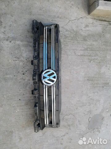 Решетка переднего бампера Volkswagen Tiguan Решетка переднего бампера Volkswagen Tiguan
