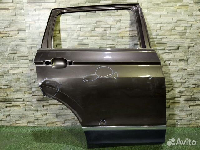 Дверь задняя правая Volkswagen Tiguan MK2 Дверь задняя правая Volkswagen Tiguan MK2