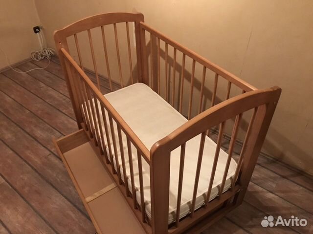 Кроватка и комод Можга