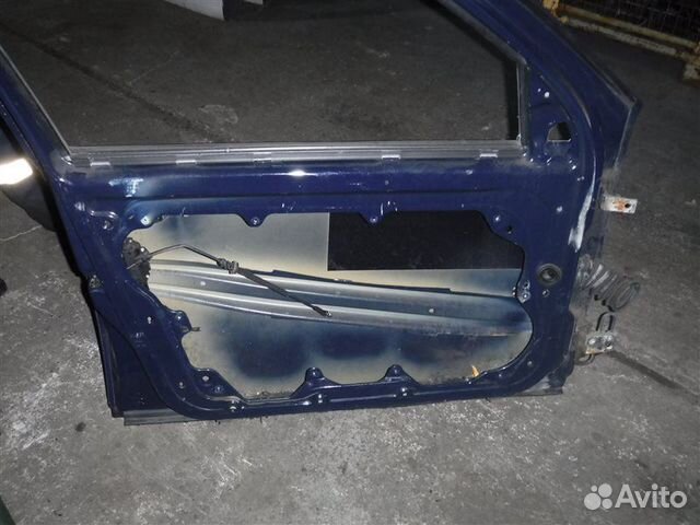 Дверь передняя левая Vw Golf 4 1J1 AGN 1999 Дверь передняя левая Vw Golf 4 1J1 AGN 1999