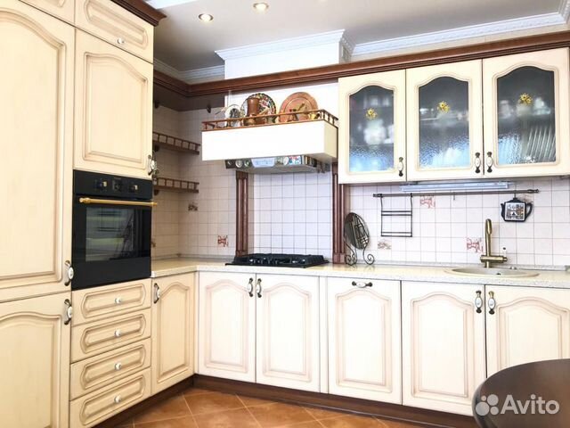 3-к квартира, 100 м², 3/11 эт.