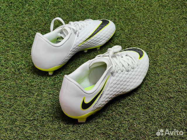 Новые детские футбольные бутсы 38 размер Новые детские футбольные бутсы 38 размер