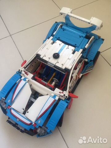 Lego Technic 42077 гоночный автомобиль