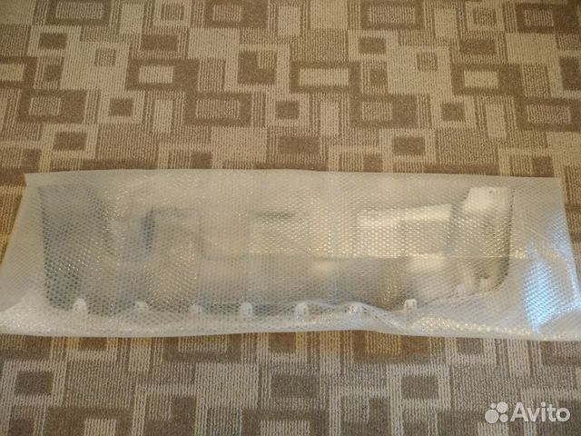 Накладка заднего бампера Renault Duster новая