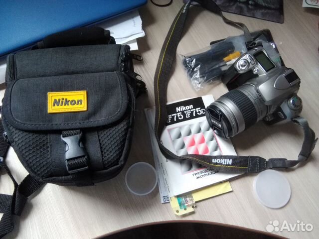 Пленочный фотоаппарат Nikon F75 Пленочный фотоаппарат Nikon F75