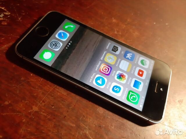 iPhone SE