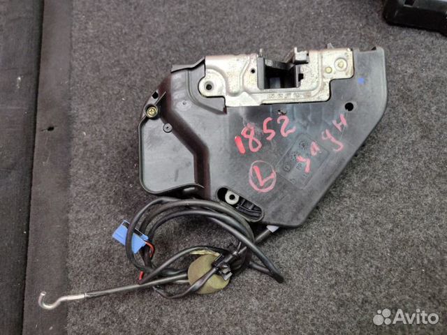 Замок двери задний левый Mercedes W211 E211 Замок двери задний левый Mercedes W211 E211