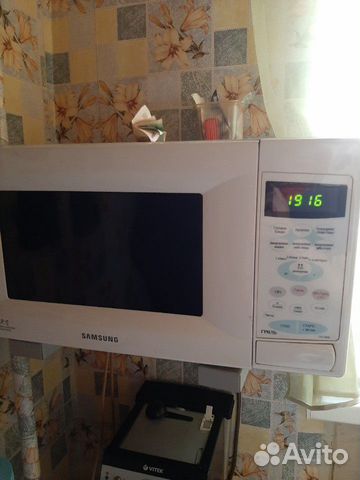 Микроволновая печь SAMSUNG