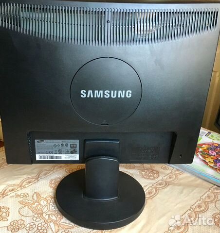 Монитор ЖК samsung 19” сенсорные кнопки VGA Монитор ЖК samsung 19” сенсорные кнопки VGA