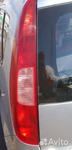 Mitsubishi Colt Кольт фанарь фара стоп задний левы Mitsubishi Colt Кольт фанарь фара стоп задний левы