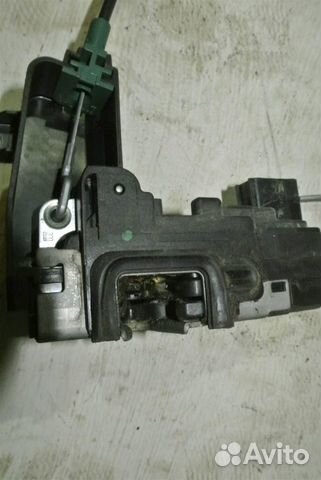 Замок двери передней правой Opel Zafira B 2005-20