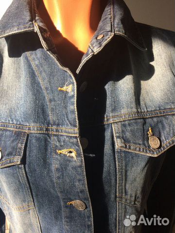 Джинсовая куртка