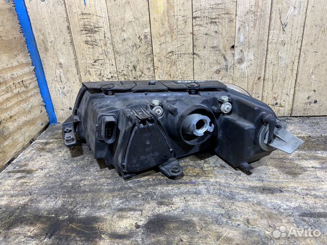 Фара передняя правая VW Passat B5 + 140841 Фара передняя правая VW Passat B5 + 140841