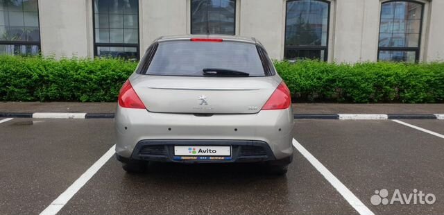 Peugeot 308 1.6 AT, 2011, 67 000 км Peugeot 308 1.6 AT, 2011, 67 000 км