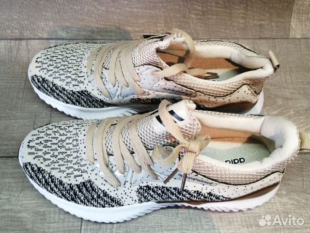 Кроссовки Adidas Кроссовки Adidas