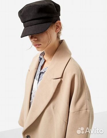 Пальто Stradivarius