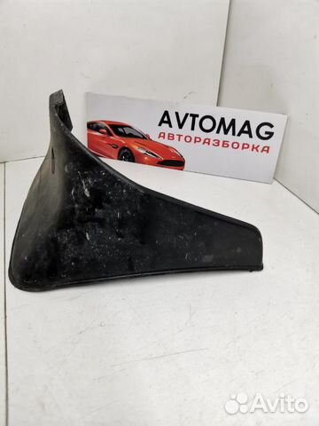 Брызговик задний правый Toyota Corolla E15