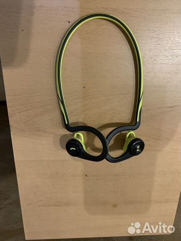 Беспроводные наушники Bluetooth Plantronics