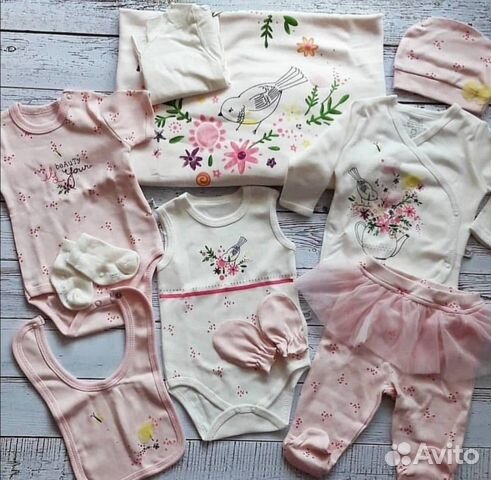 Набор на выписку 10 предметов