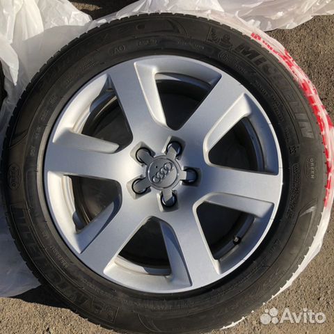 Комплект летних колес Audi R17 оригинальные Комплект летних колес Audi R17 оригинальные