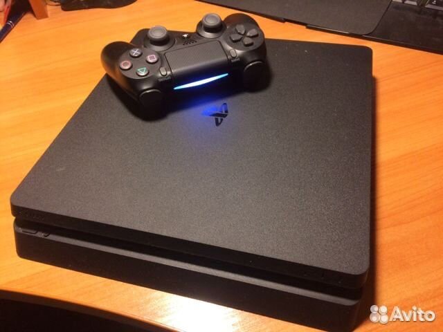 Sony PS4 slim 1tb