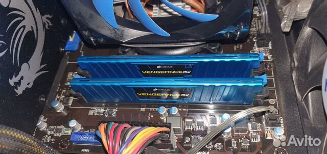 DDR3 8 Гб х 2 шт 1600 мгц: Corsair Vengeance LP