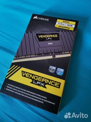 Оперативная память Corsair Vengeance LPX 16GB 3000