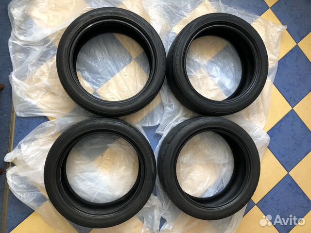 Шины Bridgeston 215/45/17 б/у (цена за 4шт) Шины Bridgeston 215/45/17 б/у (цена за 4шт)