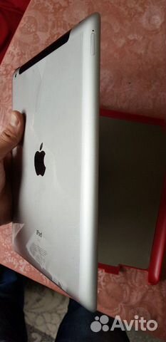 iPad 2. 64 гб. 3 G. в идеальном состоянии + подаро