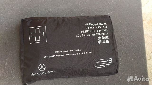 Аптечка оригинал на Mercedes-Benz Аптечка оригинал на Mercedes-Benz