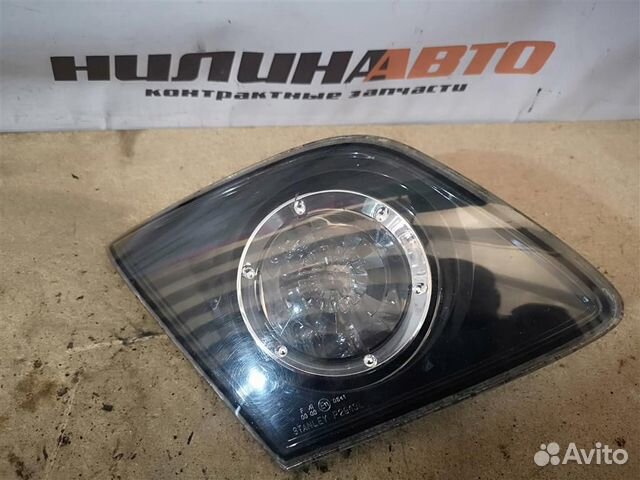Фонарь левый в крышку багажника Мазда 3 BK бк