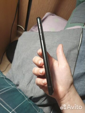 Телефон iPhone XR 64GB Телефон iPhone XR 64GB