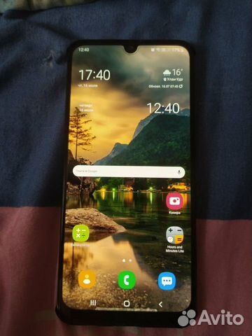Телефон Samsung A50 Телефон Samsung A50