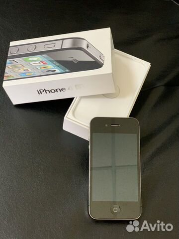 Телефон iPhone 4S Телефон iPhone 4S